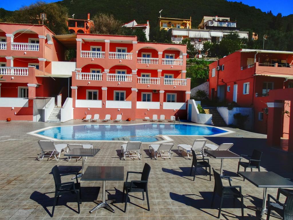 Paradiso Hotel Sea View And Pool Suites Ipsos Corfu Exteriér fotografie