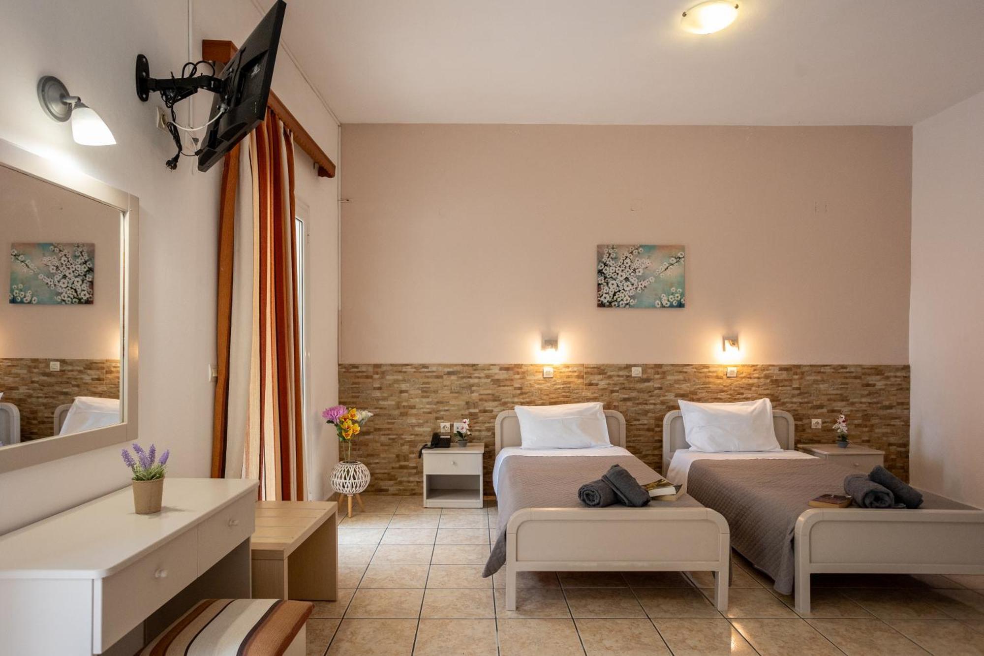 Paradiso Hotel Sea View And Pool Suites Ipsos Corfu Exteriér fotografie