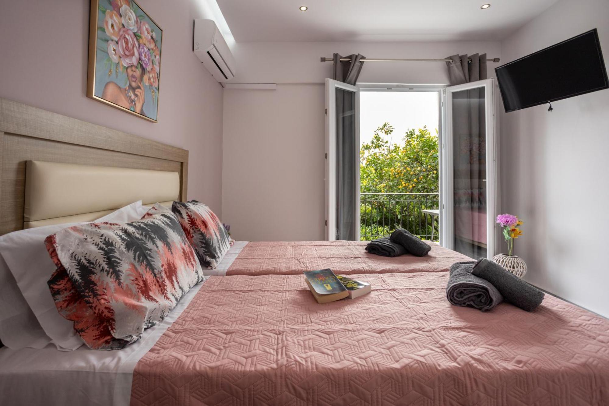 Paradiso Hotel Sea View And Pool Suites Ipsos Corfu Exteriér fotografie