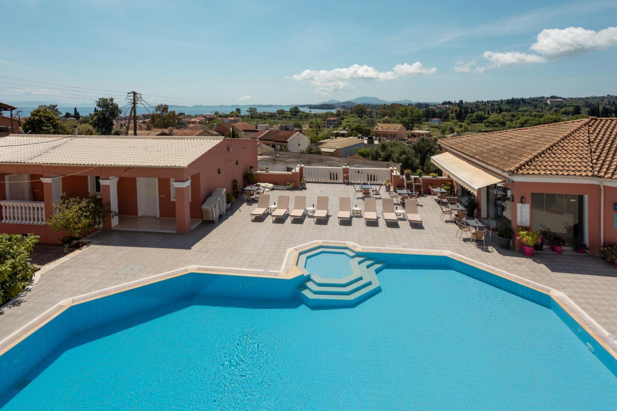 Paradiso Hotel Sea View And Pool Suites Ipsos Corfu Exteriér fotografie