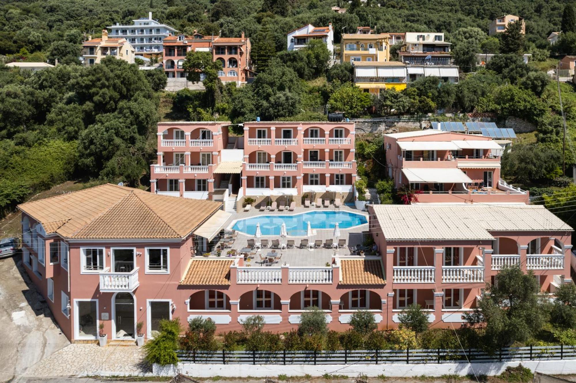 Paradiso Hotel Sea View And Pool Suites Ipsos Corfu Exteriér fotografie