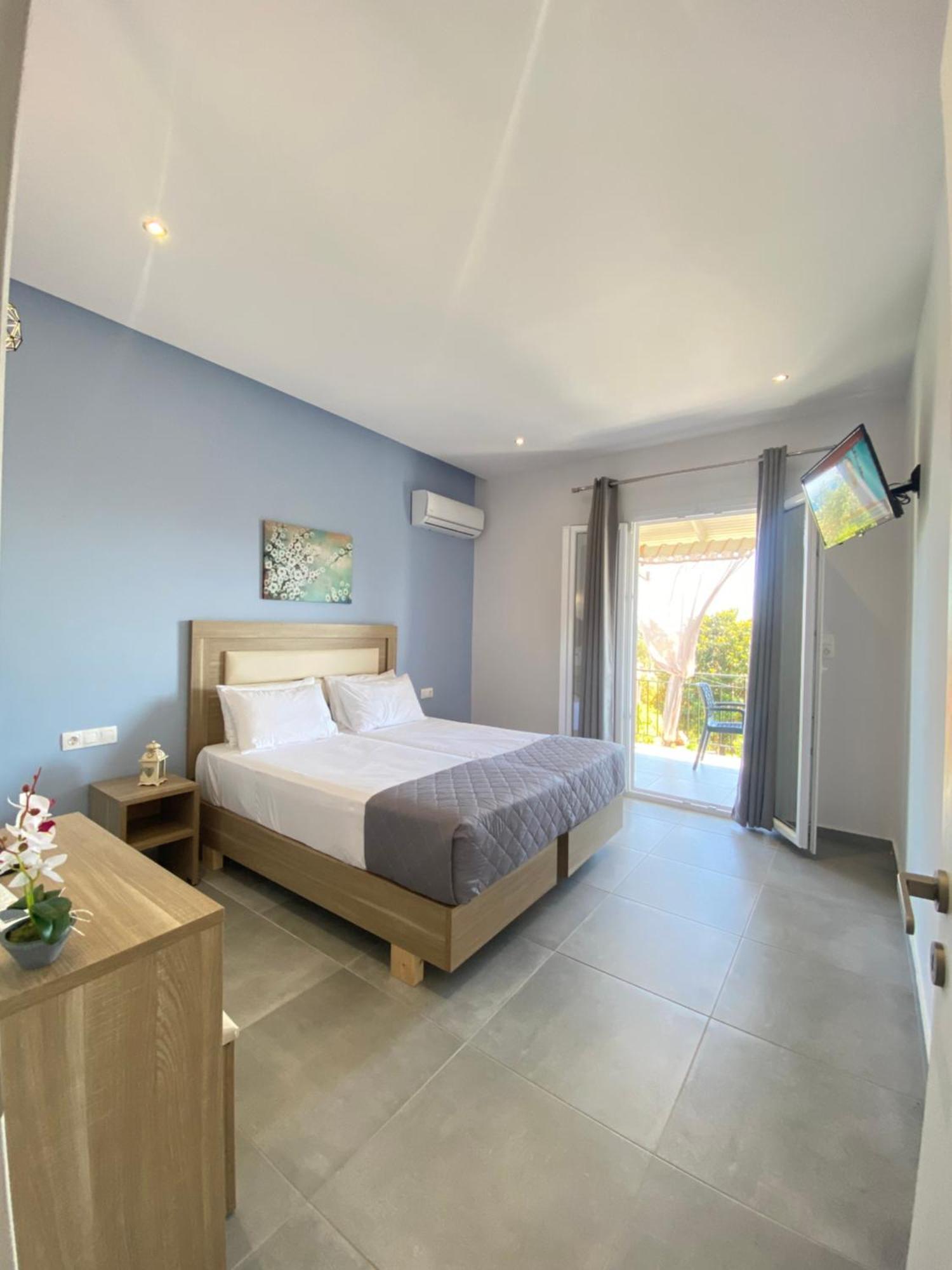 Paradiso Hotel Sea View And Pool Suites Ipsos Corfu Exteriér fotografie