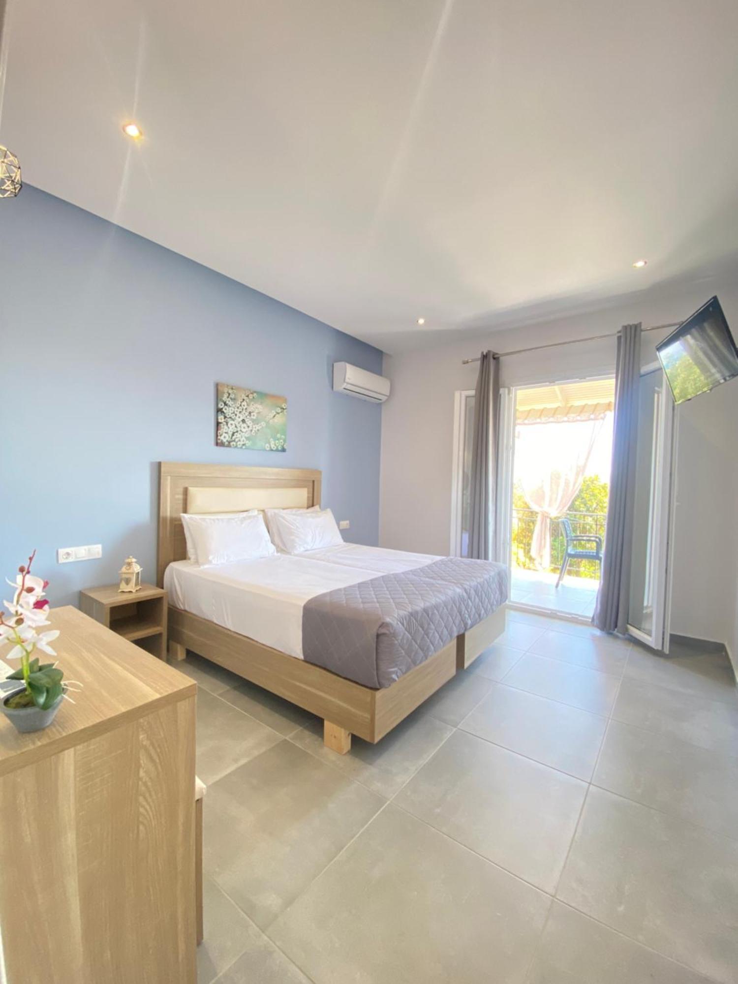 Paradiso Hotel Sea View And Pool Suites Ipsos Corfu Exteriér fotografie