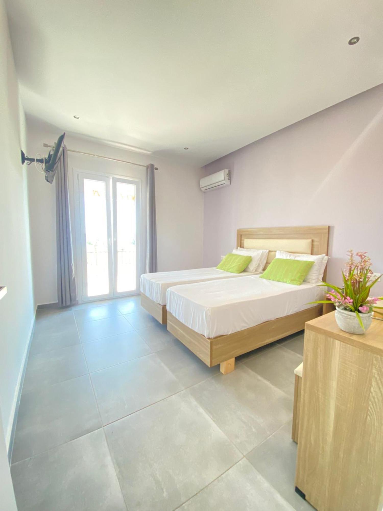 Paradiso Hotel Sea View And Pool Suites Ipsos Corfu Exteriér fotografie